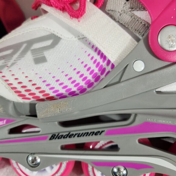 Bladerunner Phoenix Girls Adjustable Inline Rollerblade Size 12J / 2Y Bag/Pads - Picture 8 of 16